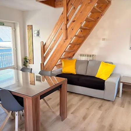 Rupnik アパート ボヴェツ